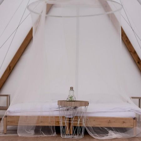 Lupa Tent Budakalasz Luaran gambar